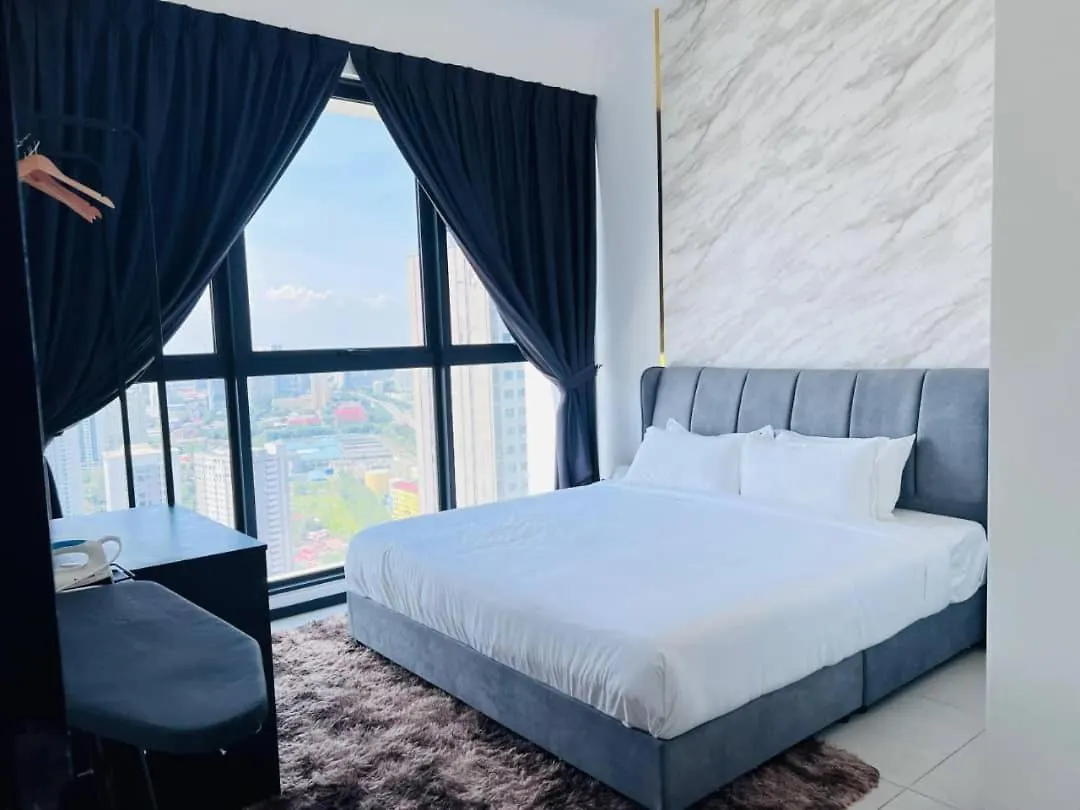 Urban Suites Georgetown Penang - Sea View & Georgetown View - High Floor - Exclusive & Cozy Stay 0*, George Town Malaisie
