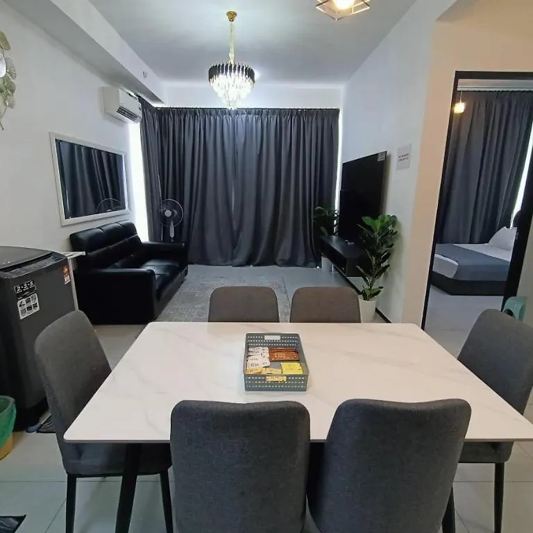 Appartement Urban Suites Georgetown Penang - Sea View & Georgetown View - High Floor - Exclusive & Cozy Stay