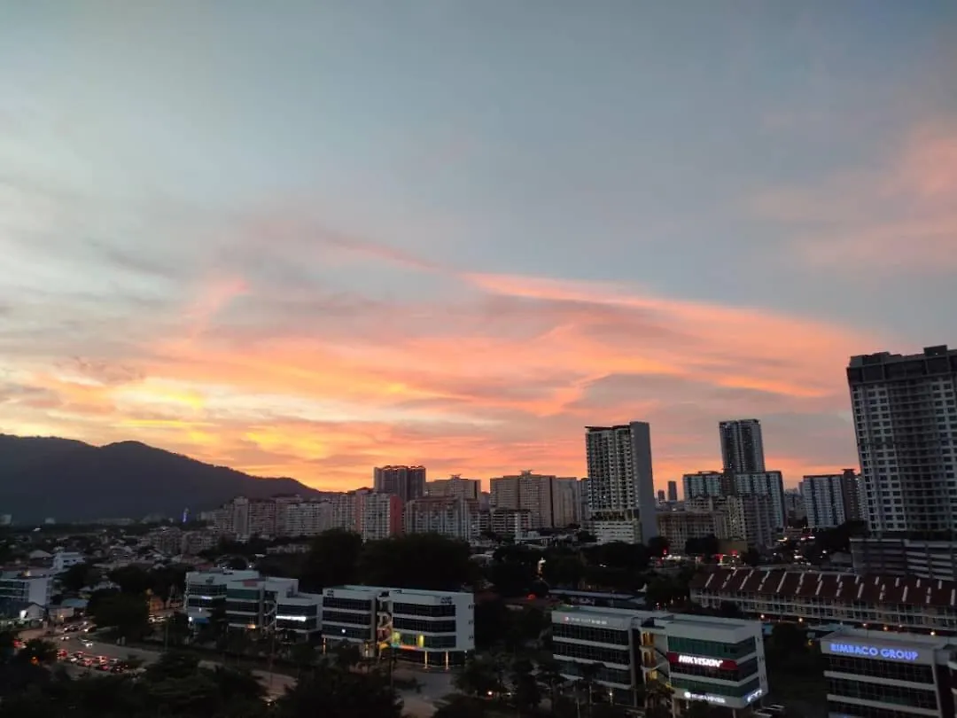 Urban Suites Georgetown Penang - Sea View & Georgetown View - High Floor - Exclusive & Cozy Stay Appartement