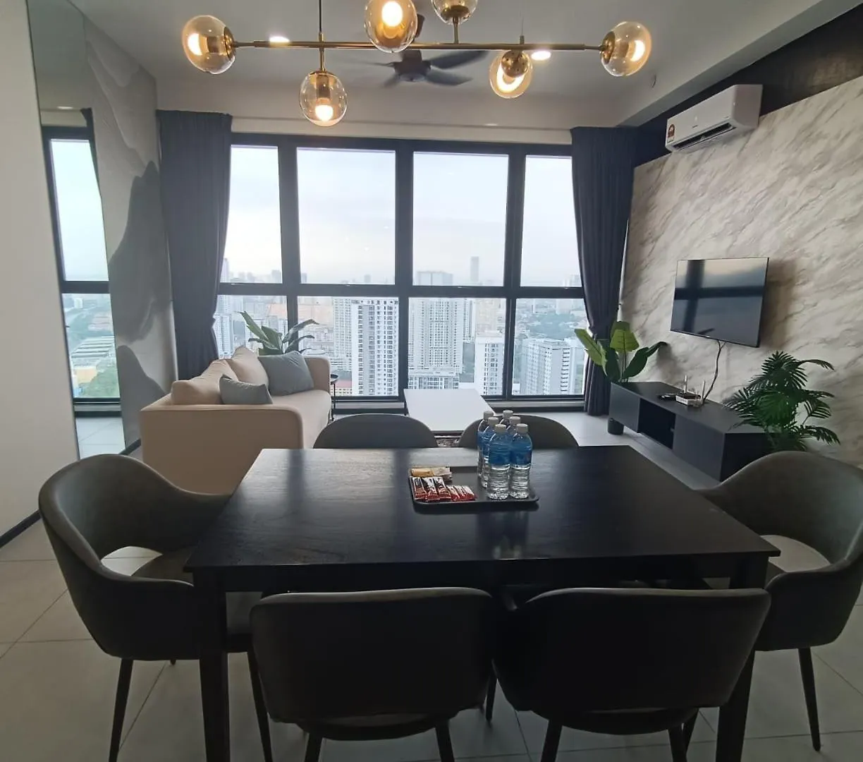 Urban Suites Georgetown Penang - Sea View & Georgetown View - High Floor - Exclusive & Cozy Stay Appartement