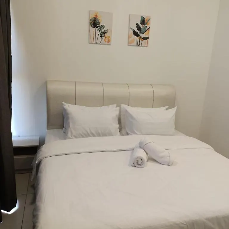 Urban Suites Georgetown Penang - Sea View & Georgetown View - High Floor - Exclusive & Cozy Stay 0*, George Town Malaisie