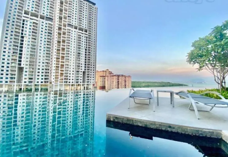 Urban Suites Georgetown Penang - Sea View & Georgetown View - High Floor - Exclusive & Cozy Stay 0*, George Town Malaisie